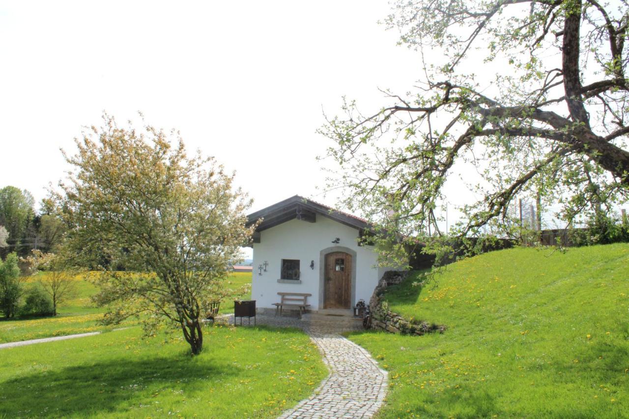 האוצנברג Ferienwohnung Am Dreiseithof מראה חיצוני תמונה